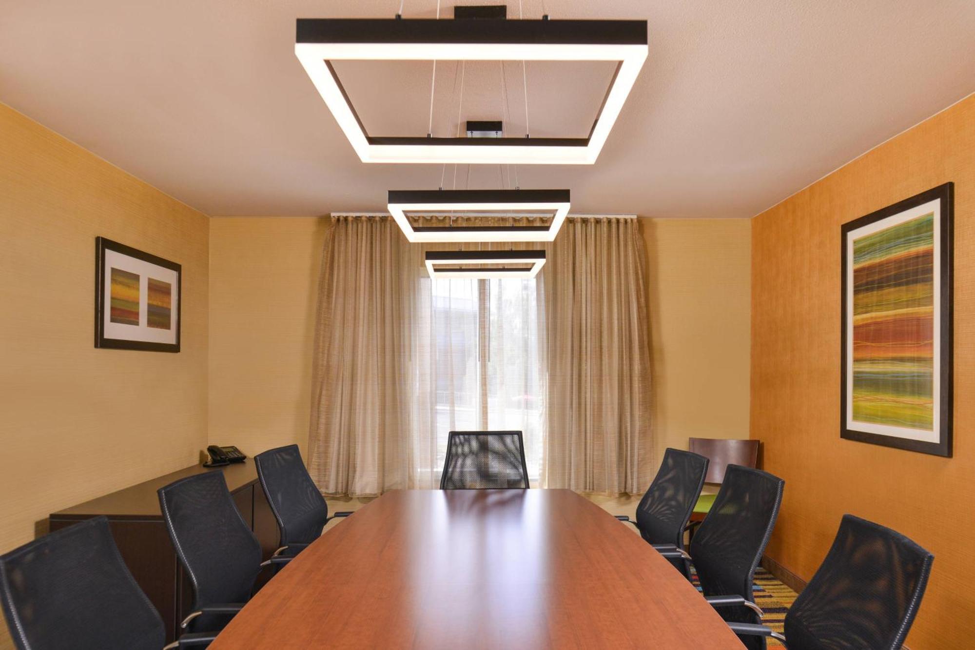 Fairfield Inn & Suites By Marriott הלנה מראה חיצוני תמונה