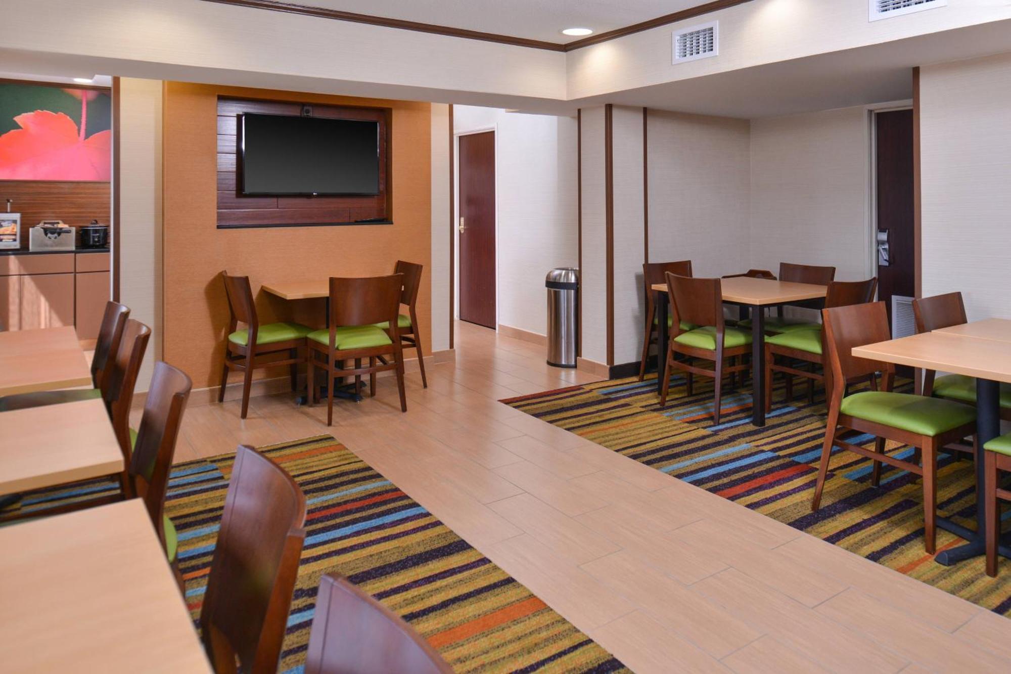 Fairfield Inn & Suites By Marriott הלנה מראה חיצוני תמונה