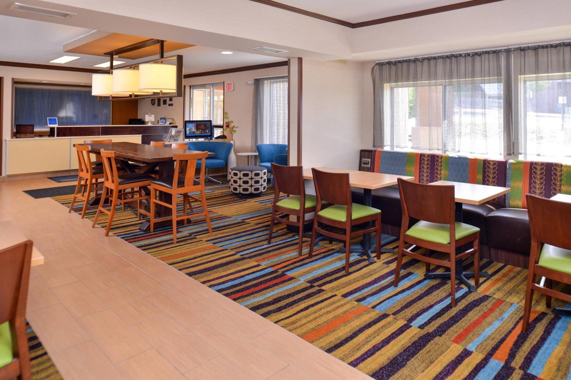 Fairfield Inn & Suites By Marriott הלנה מראה חיצוני תמונה