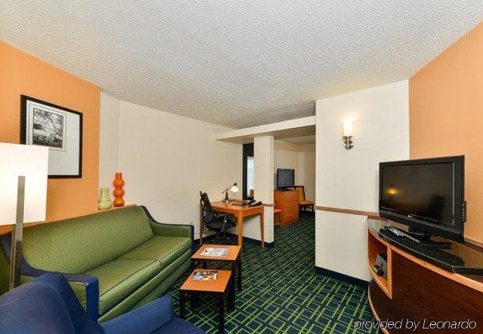 Fairfield Inn & Suites By Marriott הלנה מראה חיצוני תמונה