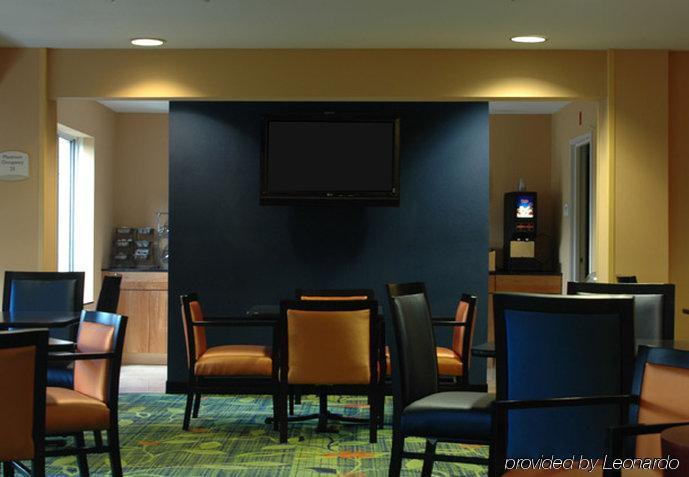 Fairfield Inn & Suites By Marriott הלנה מראה חיצוני תמונה