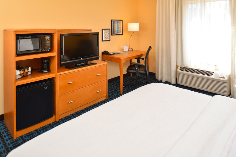 Fairfield Inn & Suites By Marriott הלנה מראה חיצוני תמונה